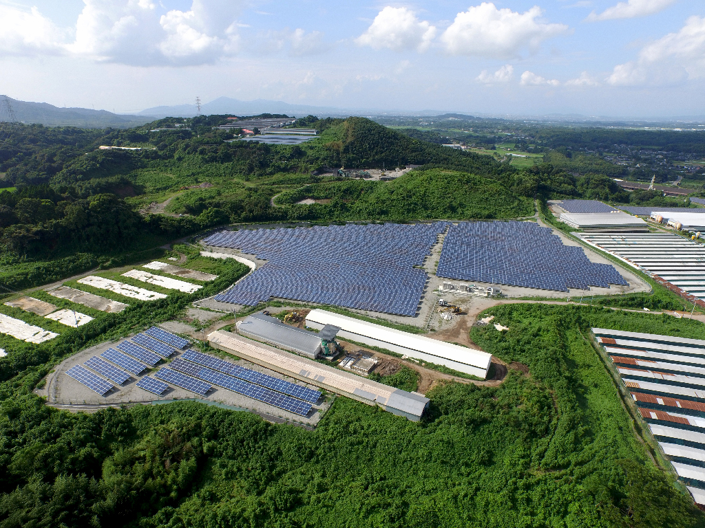 Solar farm Kumamoto Jyounan