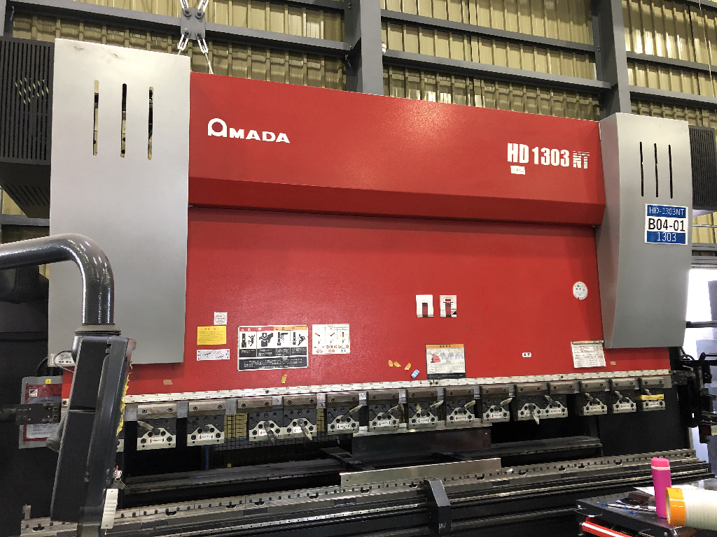 AMADA AP100