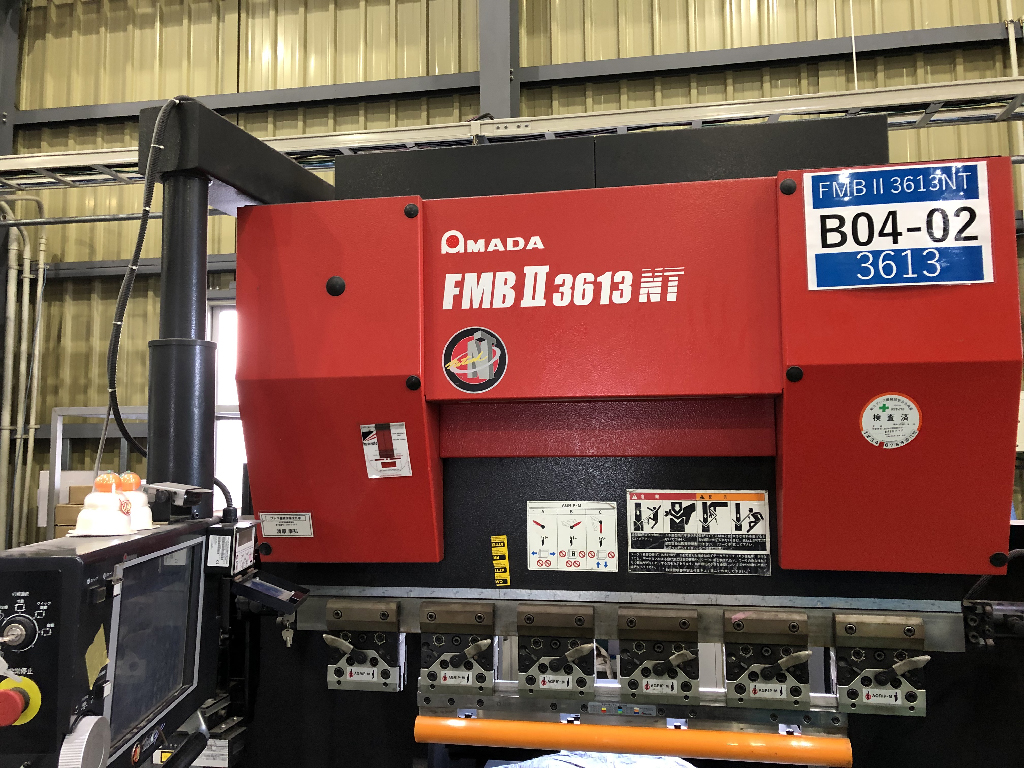 AMADA AP100